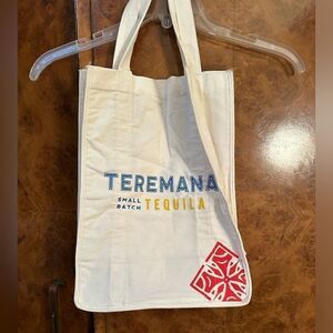 Teremana tequila exclusive bag